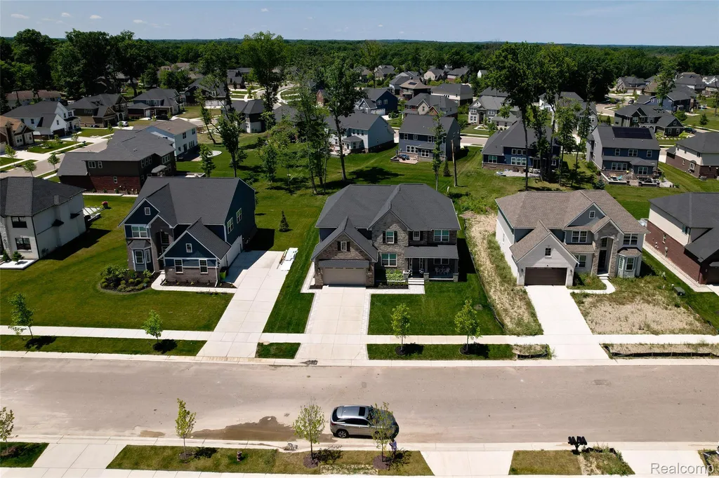 640 Allegheny Drive South Lyon City MI 48178