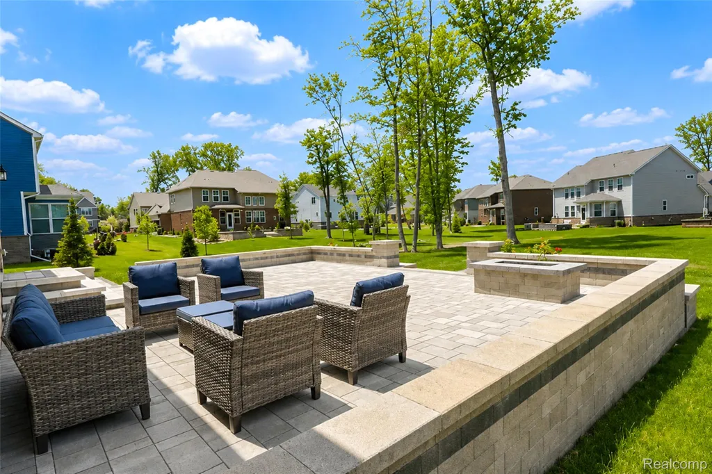 640 Allegheny Drive South Lyon City MI 48178