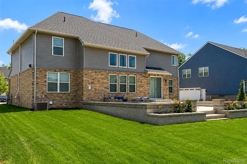640 Allegheny Drive South Lyon City MI 48178