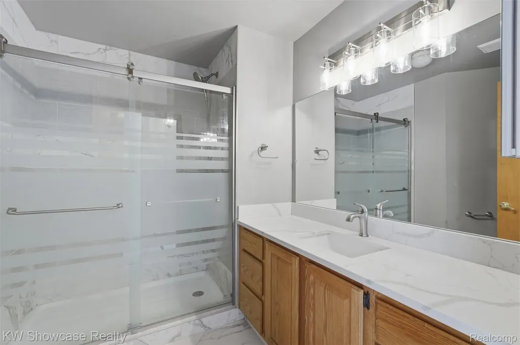 42289 Saratoga Circle Canton Charter Township MI 48187