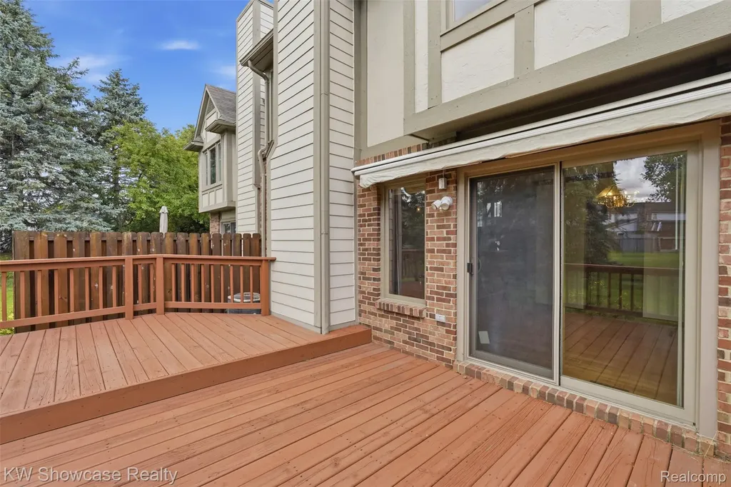 42289 Saratoga Circle Canton Charter Township MI 48187