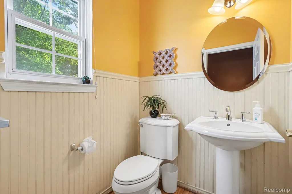 5162 Glenwood Creek Independence Charter Township MI 48348