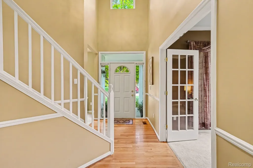 5162 Glenwood Creek Independence Charter Township MI 48348