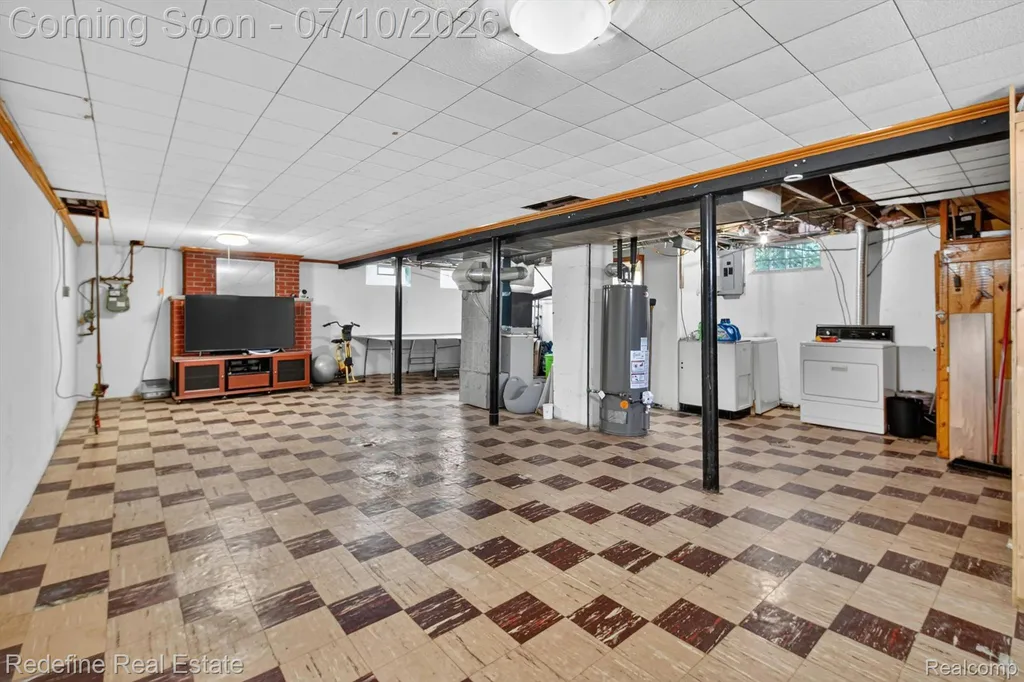 12865 Beech Daly Road Redford Charter Township MI 48239