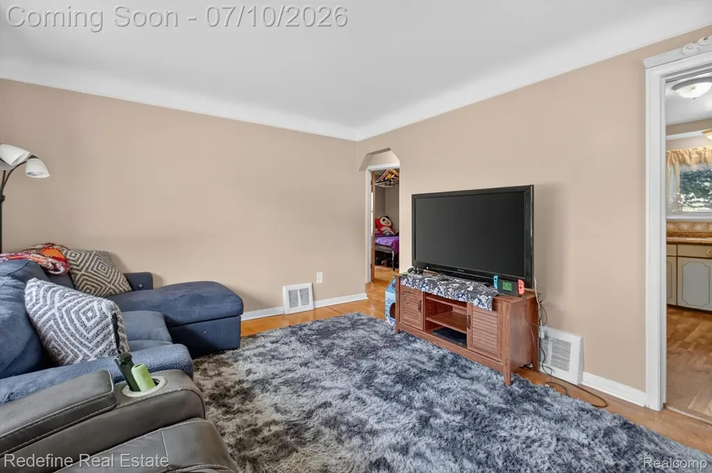 12865 Beech Daly Road Redford Charter Township MI 48239