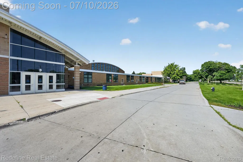12865 Beech Daly Road Redford Charter Township MI 48239