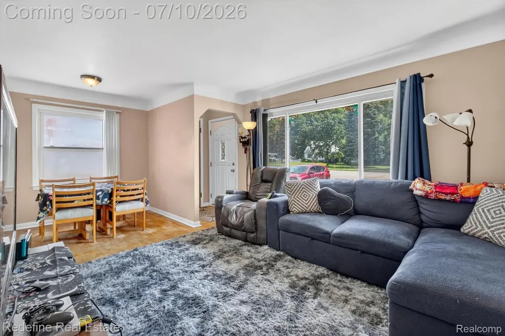 12865 Beech Daly Road Redford Charter Township MI 48239
