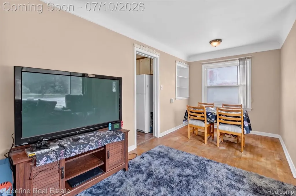 12865 Beech Daly Road Redford Charter Township MI 48239