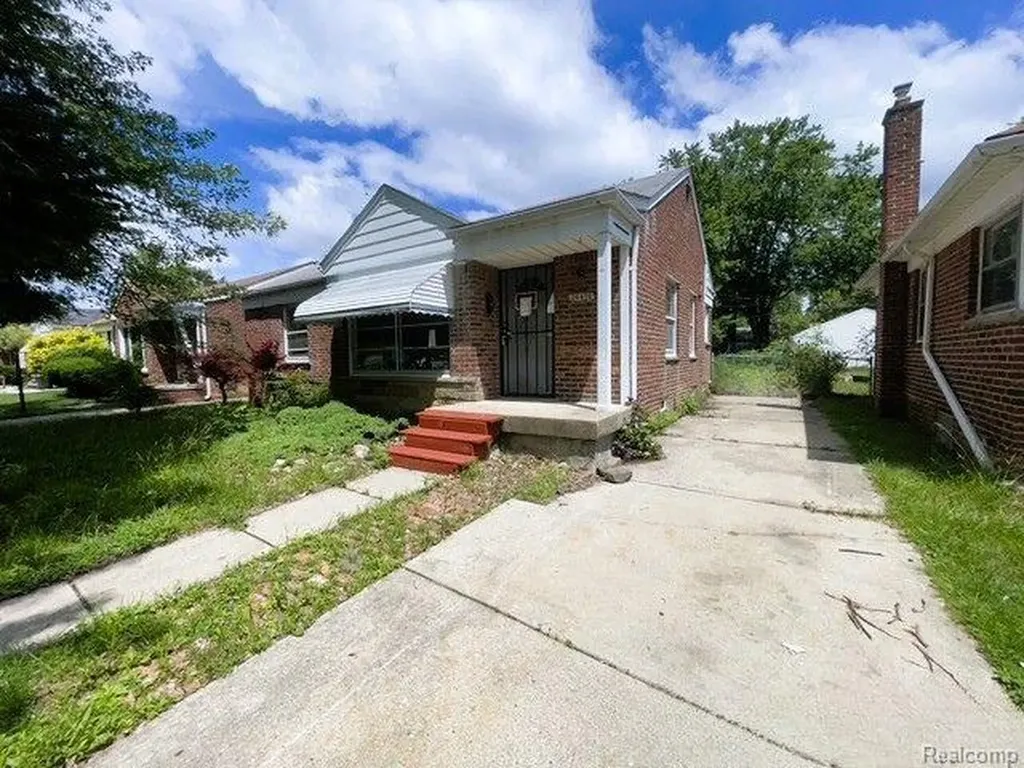26474 Somerset Drive Inkster City MI 48141