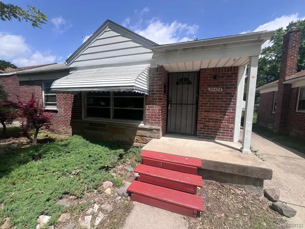 26474 Somerset Drive Inkster City MI 48141