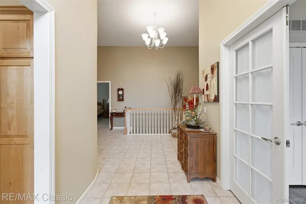 16934 Lochmoor Circle W Northville Township MI 48168