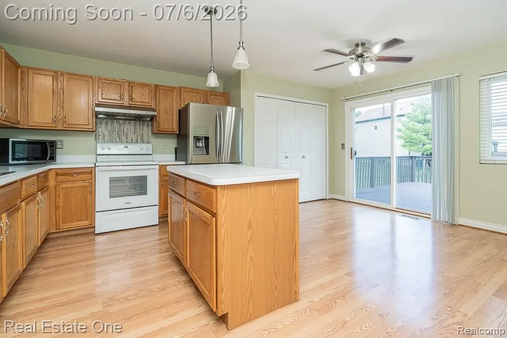 2623 Bonita Drive Waterford Charter Township MI 48329