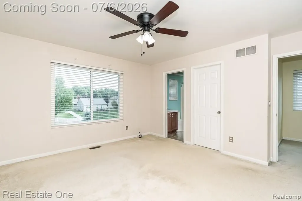 2623 Bonita Drive Waterford Charter Township MI 48329