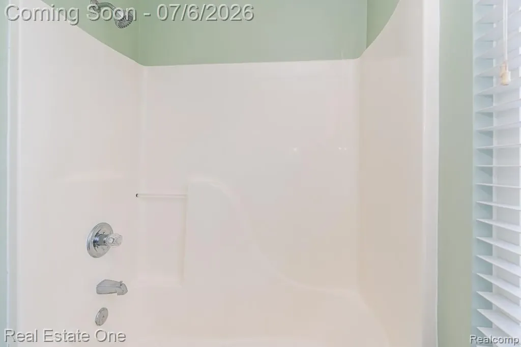 2623 Bonita Drive Waterford Charter Township MI 48329