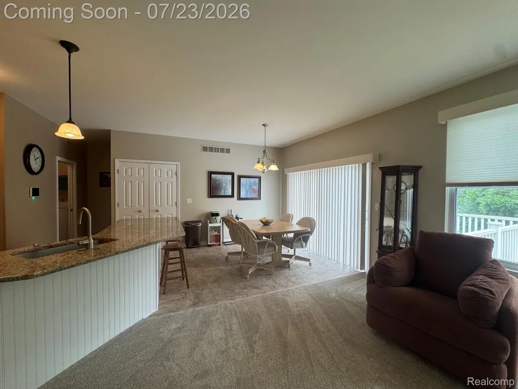1388 Luxington Drive Lapeer City MI 48446