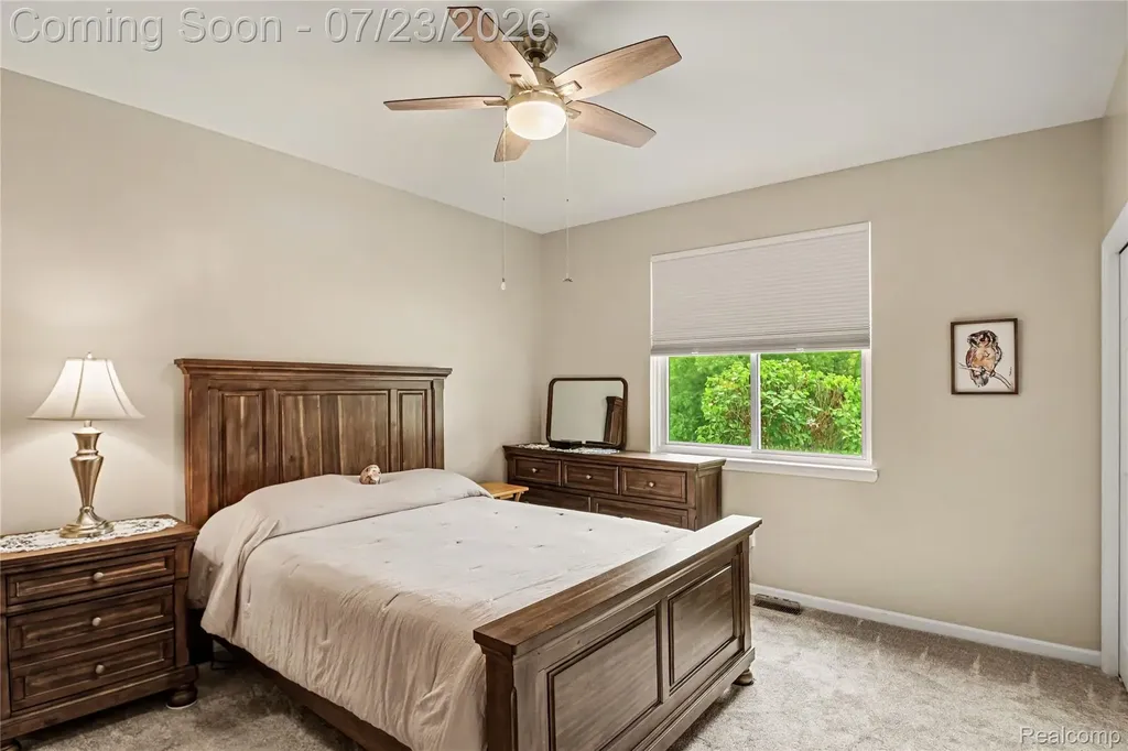1388 Luxington Drive Lapeer City MI 48446