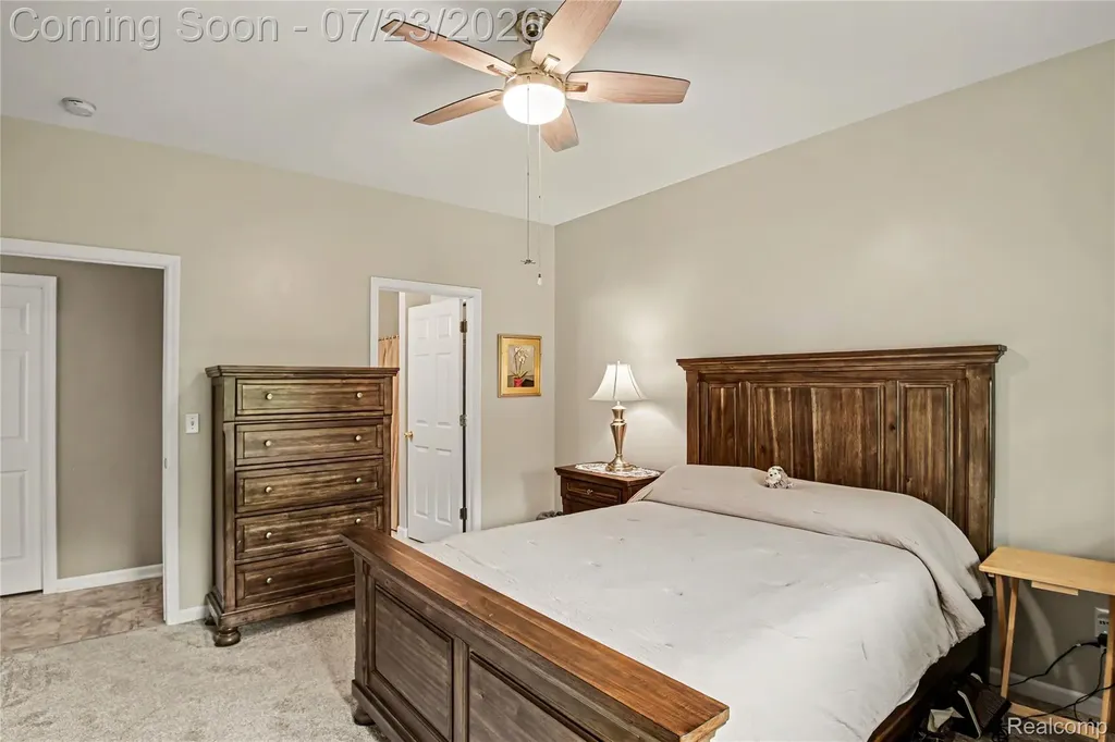 1388 Luxington Drive Lapeer City MI 48446