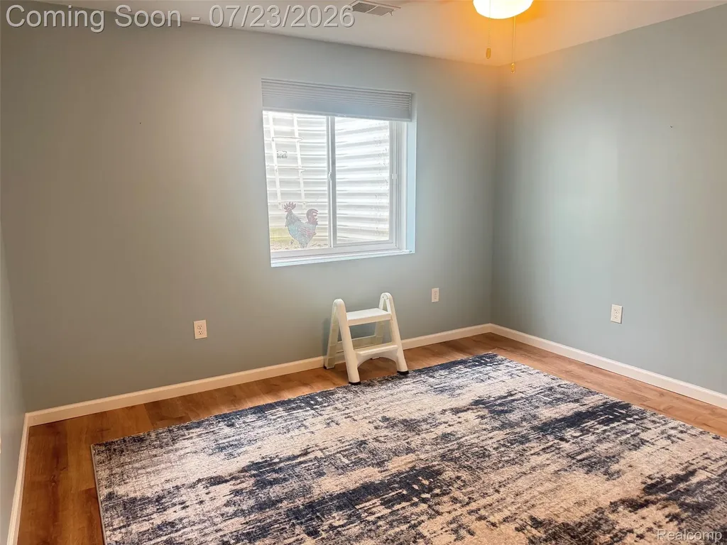 1388 Luxington Drive Lapeer City MI 48446
