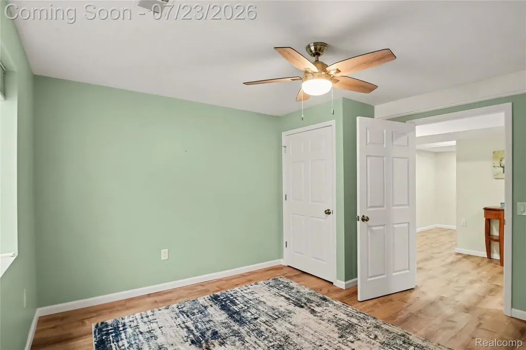 1388 Luxington Drive Lapeer City MI 48446