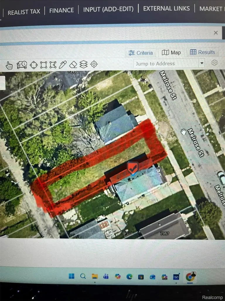 7371 Melrose Street Detroit City MI 48211