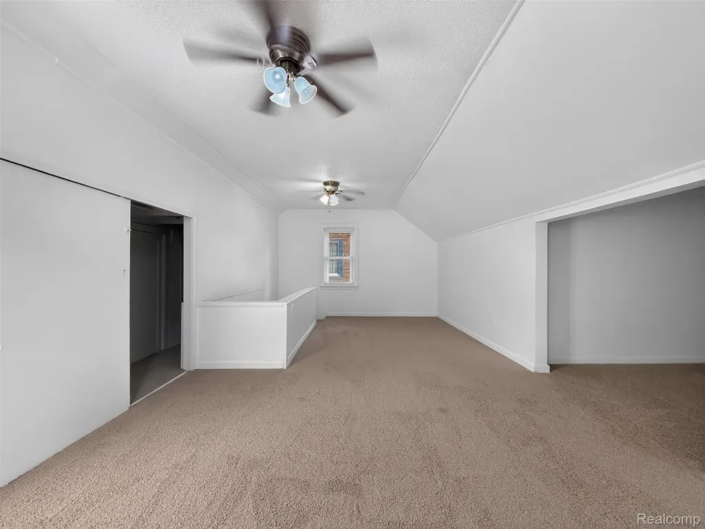 5566 Lakepointe Street Detroit City MI 48224