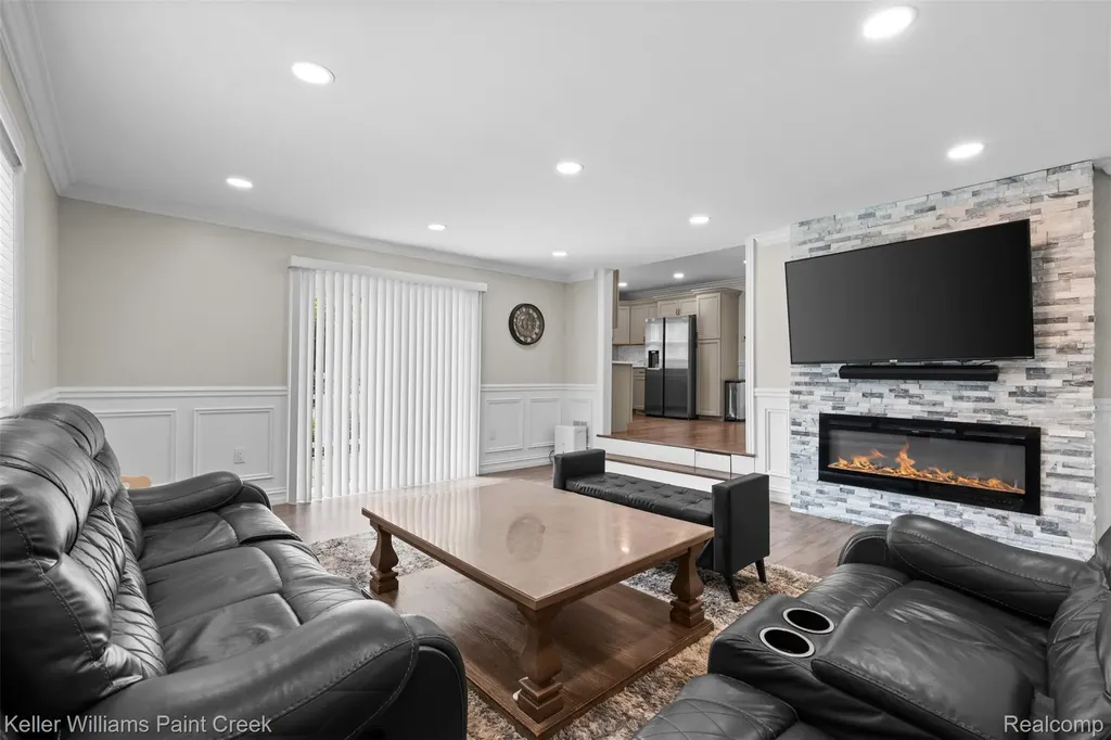 8316 Speedway Drive Shelby Charter Township MI 48317