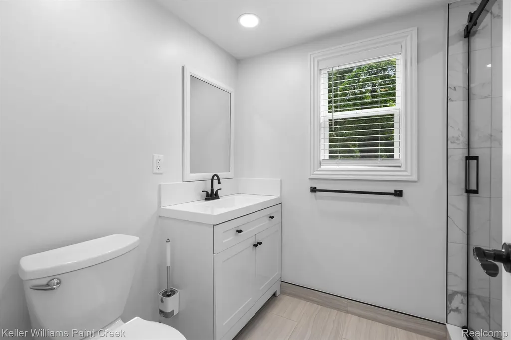 8316 Speedway Drive Shelby Charter Township MI 48317
