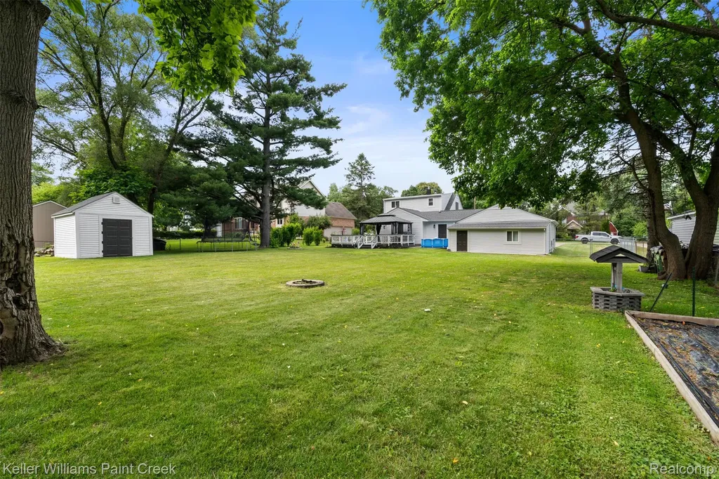 8316 Speedway Drive Shelby Charter Township MI 48317