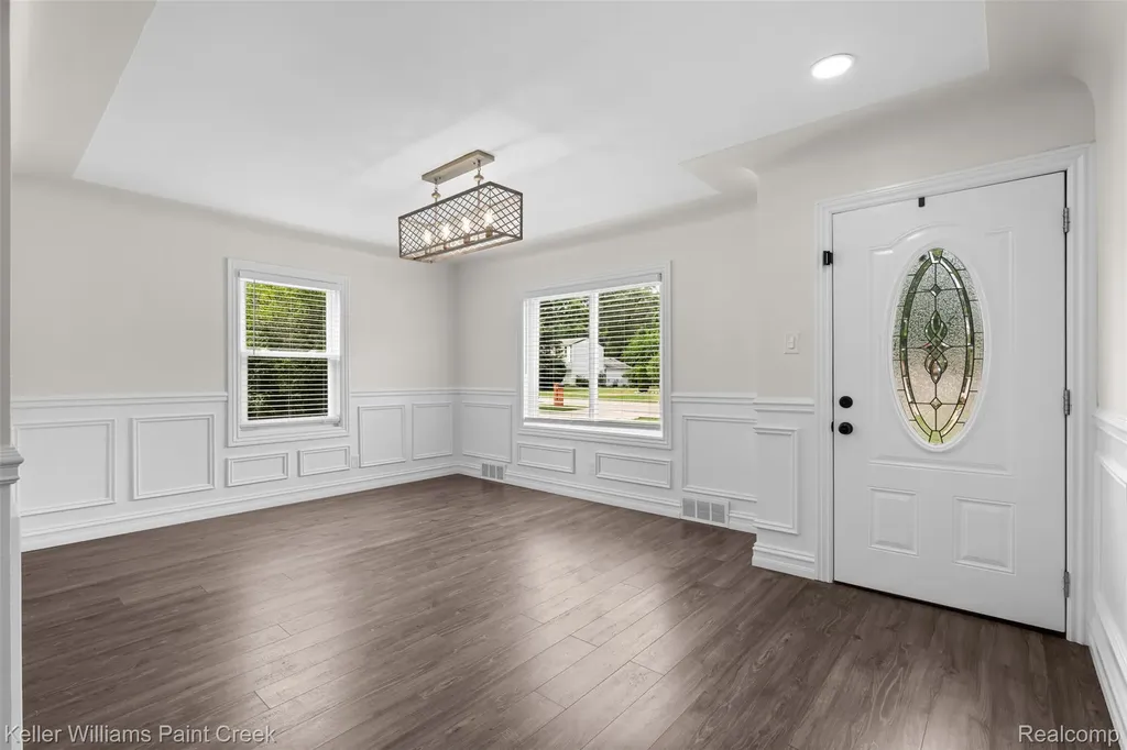 8316 Speedway Drive Shelby Charter Township MI 48317