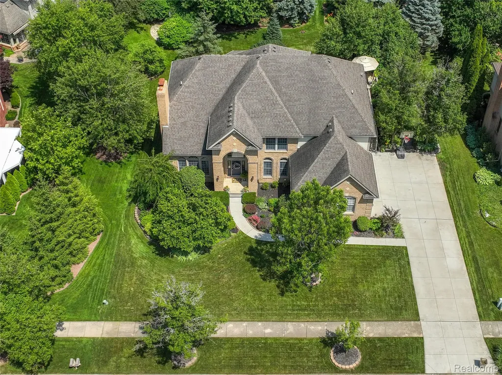 12106 Deer Creek Run Plymouth Charter Township MI 48170