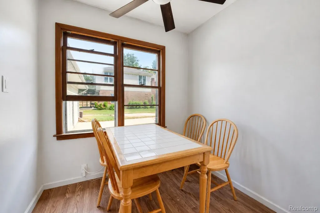 46555 North Avenue Macomb Township MI 48042