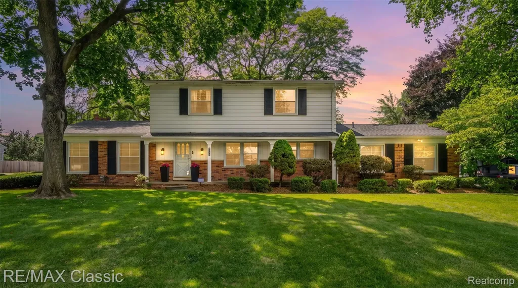 6638 Woodbank Drive Bloomfield Hills City MI 48301