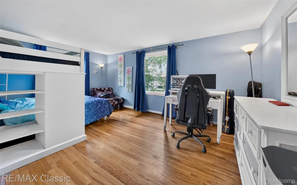 6638 Woodbank Drive Bloomfield Hills City MI 48301