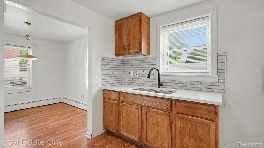 904 Jefferson Street Ypsilanti Charter Township MI 48197