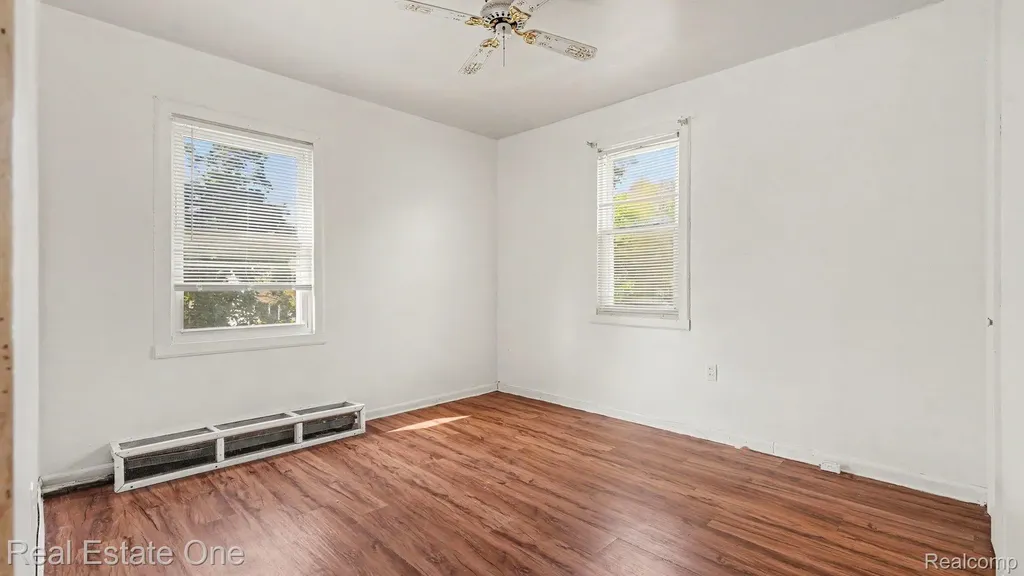 904 Jefferson Street Ypsilanti Charter Township MI 48197