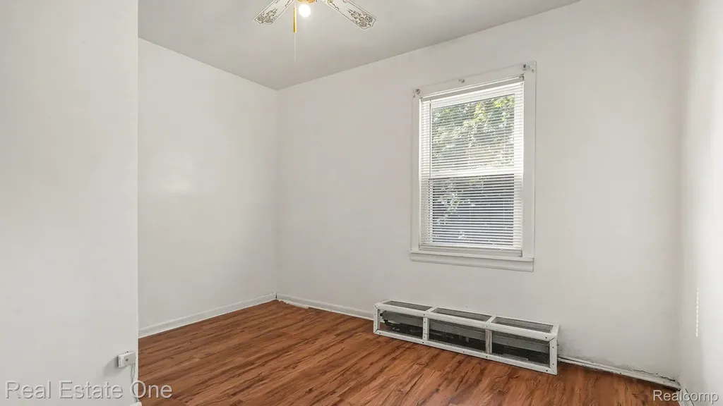 904 Jefferson Street Ypsilanti Charter Township MI 48197