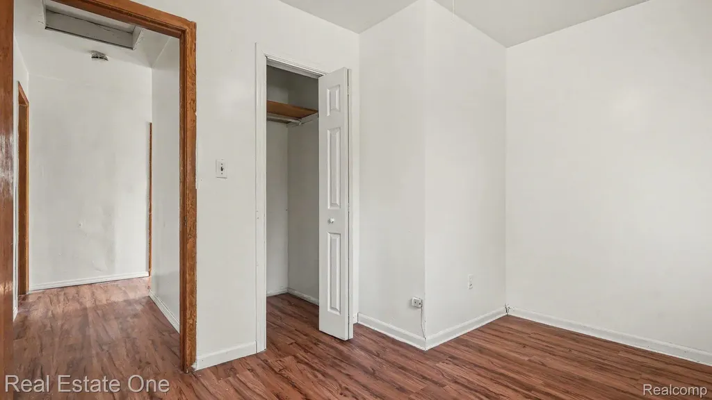 904 Jefferson Street Ypsilanti Charter Township MI 48197