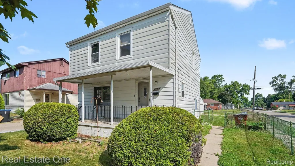 904 Jefferson Street Ypsilanti Charter Township MI 48197
