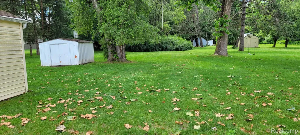 21827 Power Road Farmington Hills City MI 48336