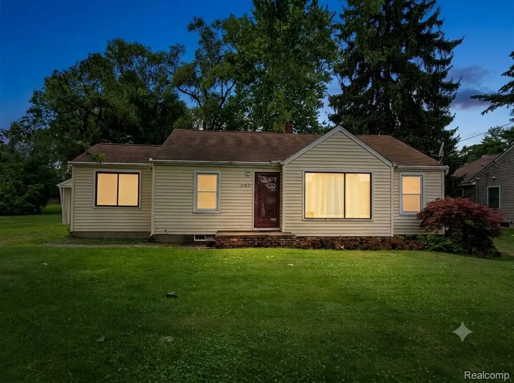 21827 Power Road Farmington Hills City MI 48336