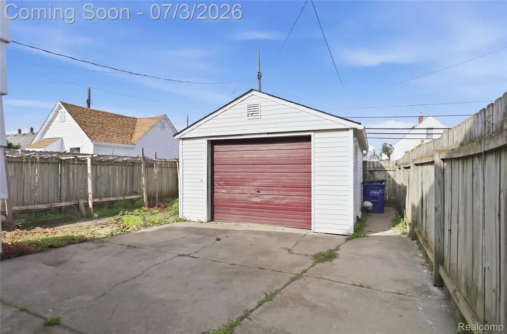 12122 Sobieski Street Hamtramck City MI 48212