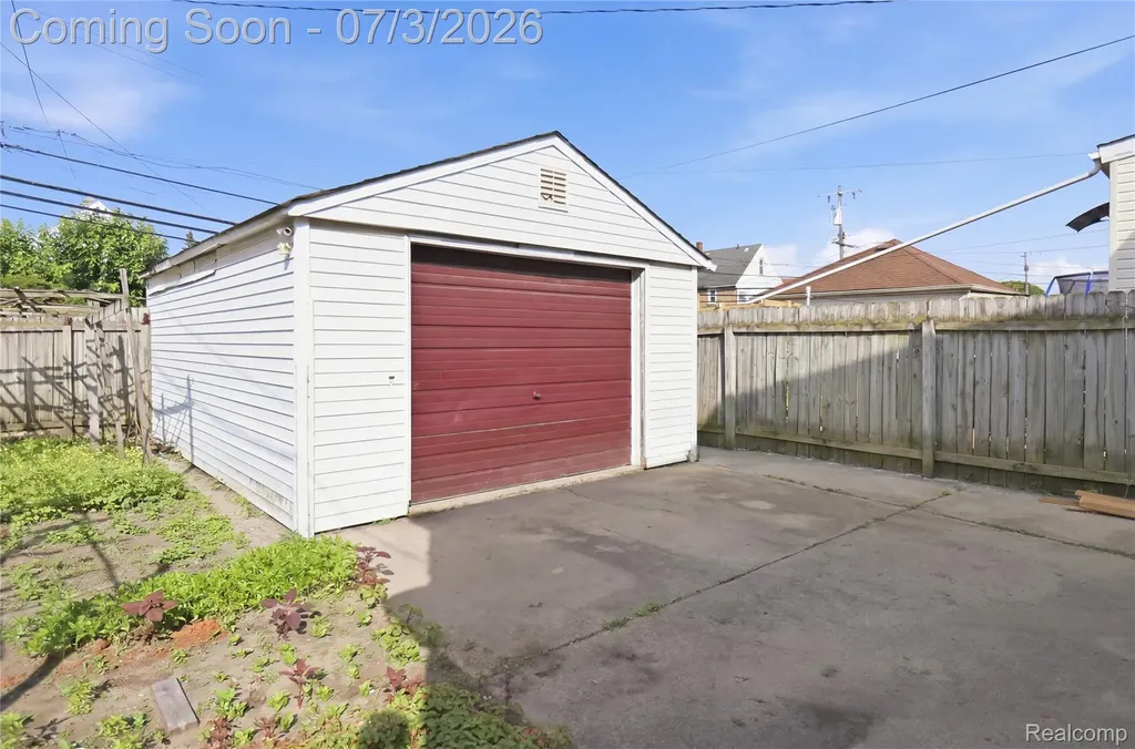 12122 Sobieski Street Hamtramck City MI 48212