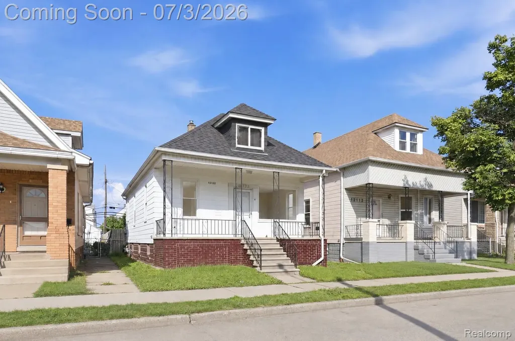12122 Sobieski Street Hamtramck City MI 48212