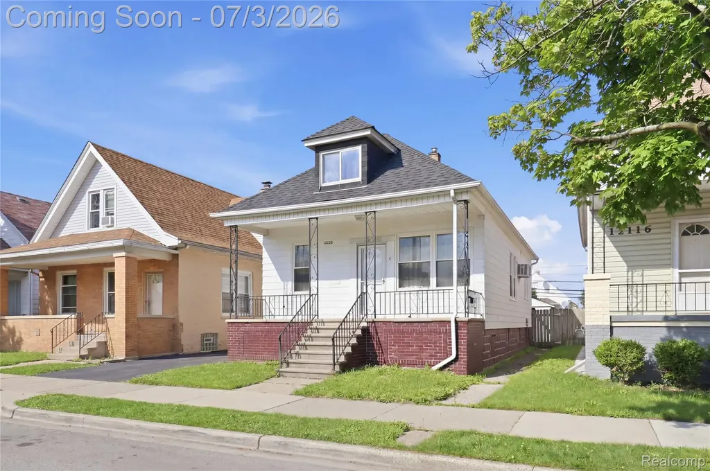 12122 Sobieski Street Hamtramck City MI 48212