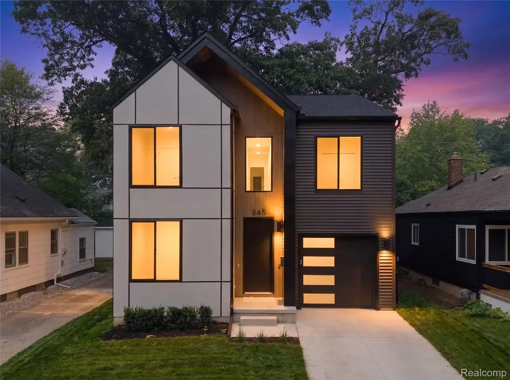 845 Allen Street Ferndale City MI 48220