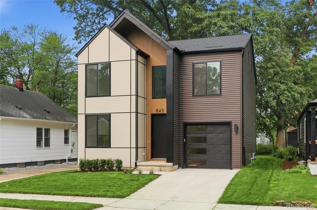 845 Allen Street Ferndale City MI 48220