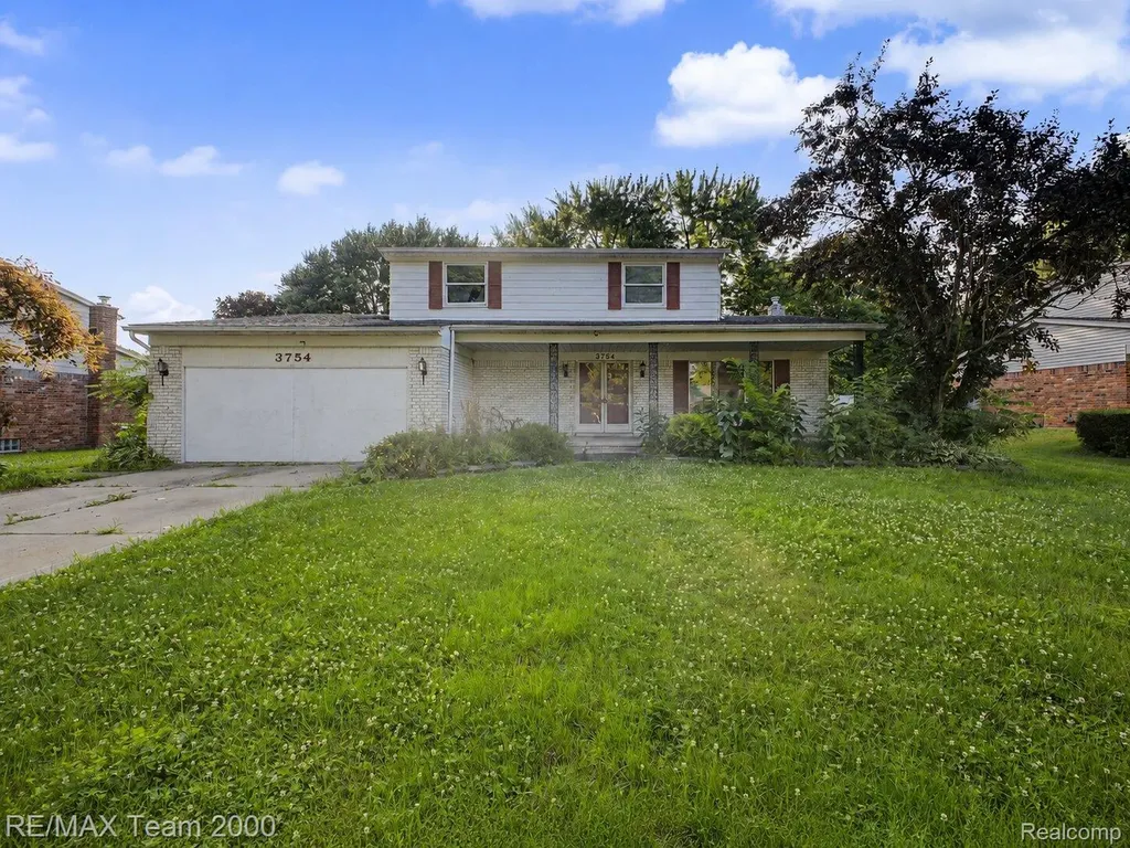 3754 Anvil Drive Troy City MI 48083