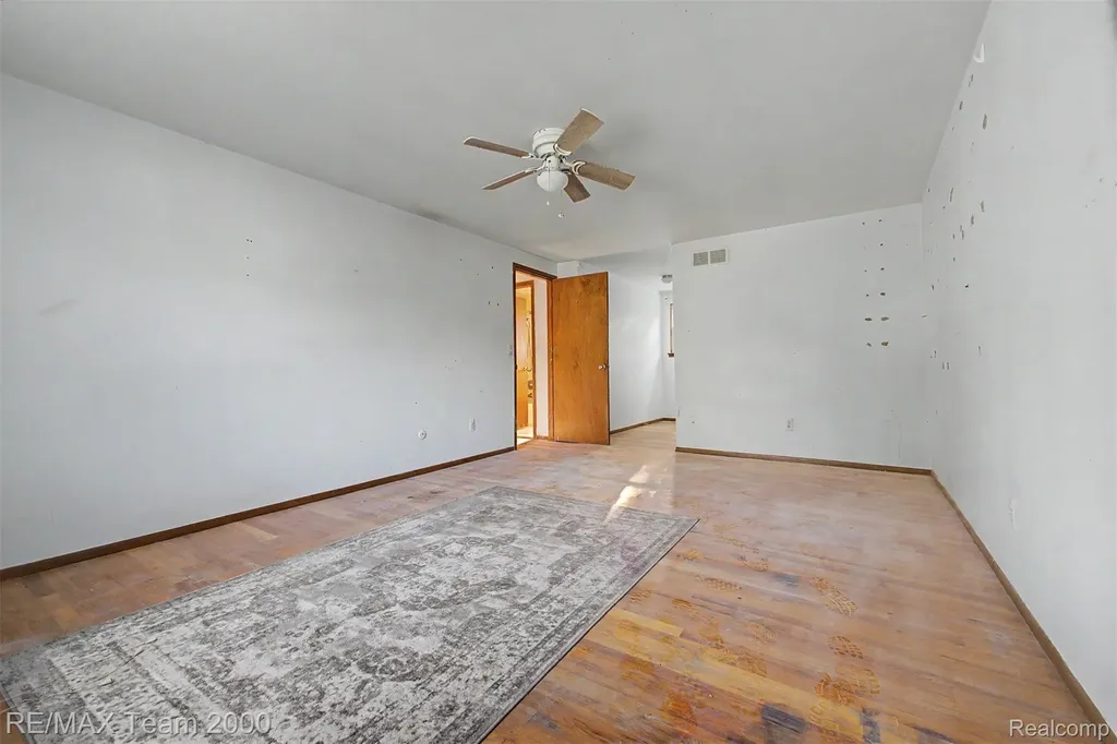 3754 Anvil Drive Troy City MI 48083