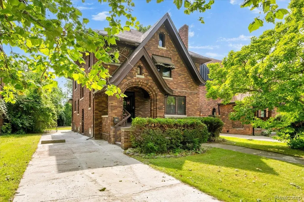 12725 Broadstreet Avenue Detroit City MI 48238