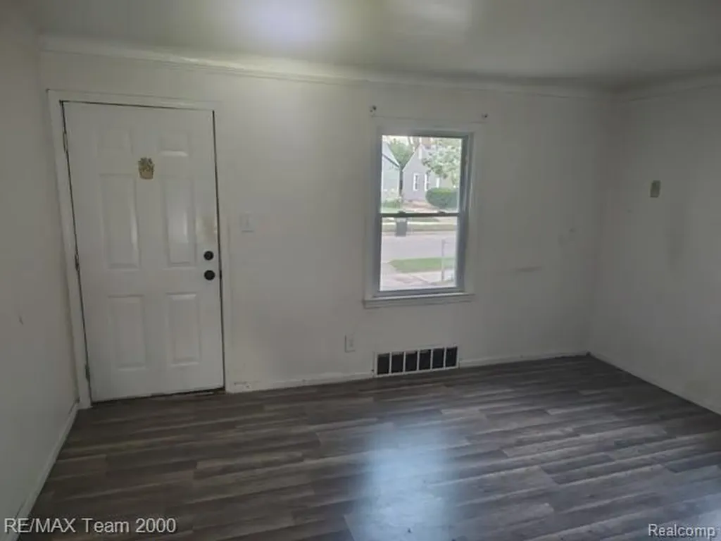 19749 Glastonbury Road Detroit City MI 48219